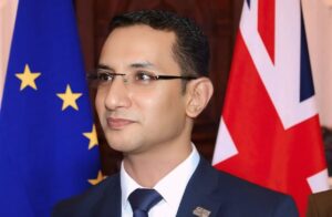 لبنان على فوهة بركان .. تحذير دولي من كارثة إنسانية تطرق الأبواب